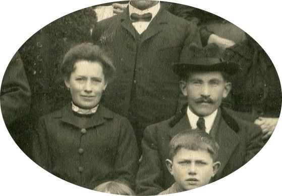 Félix et Angéline Delaurat vers 1906-1908