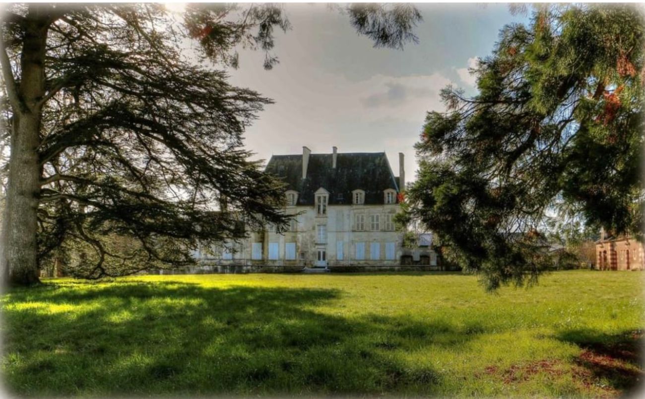 Château de La Borde au Change, Périgord Blanc (© Maryanick Gaultier).